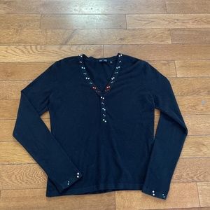 Yuka women’s sweater large black